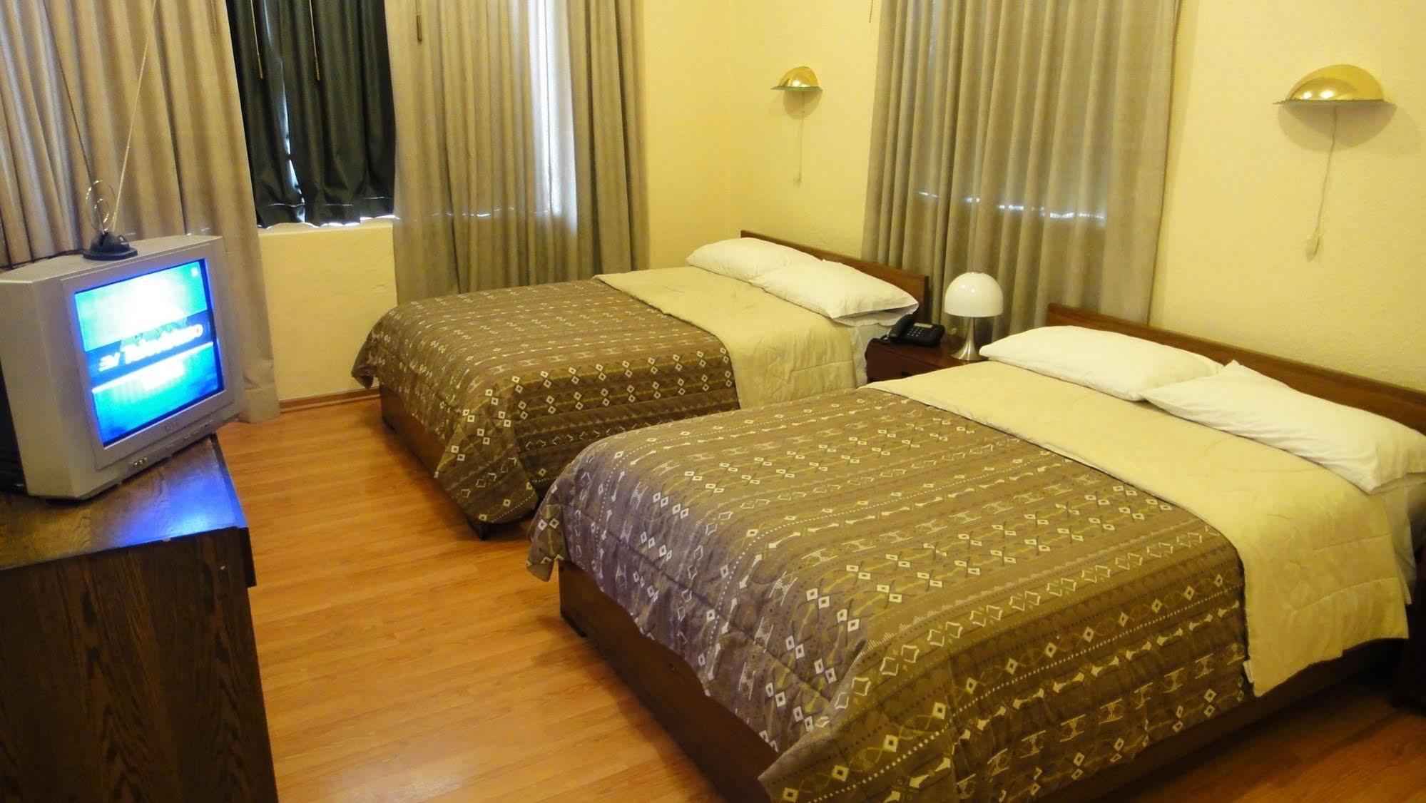 Alston Inn Hotel Quito Kültér fotó